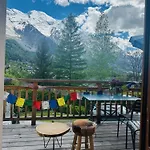 Le Refuge Des Pecles, Avec Vue Mont-blanc * Chamonix