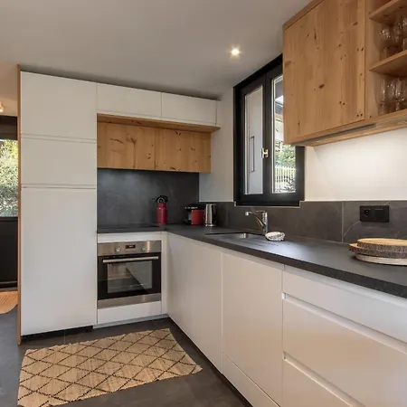 Le Refuge Des Pecles, Avec Vue Mont-blanc Chamonix