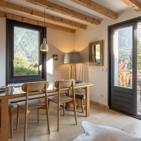 Le Refuge Des Pecles, Avec Vue Mont-blanc Alpehytte Chamonix