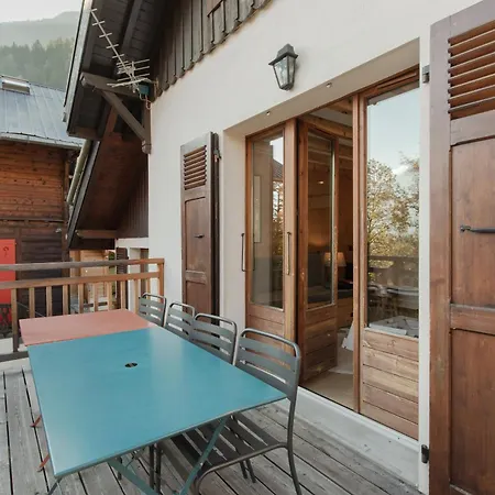 Le Refuge Des Pecles, Avec Vue Mont-blanc *