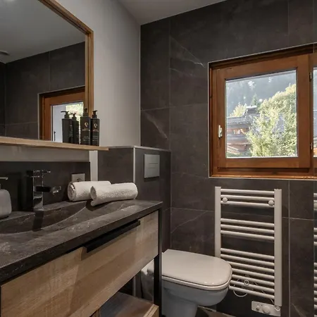 Alpehytte Le Refuge Des Pecles, Avec Vue Mont-blanc