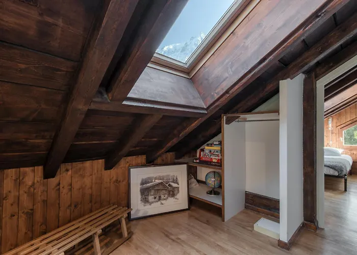 Le Refuge Des Pecles, Avec Vue Mont-blanc Шале *